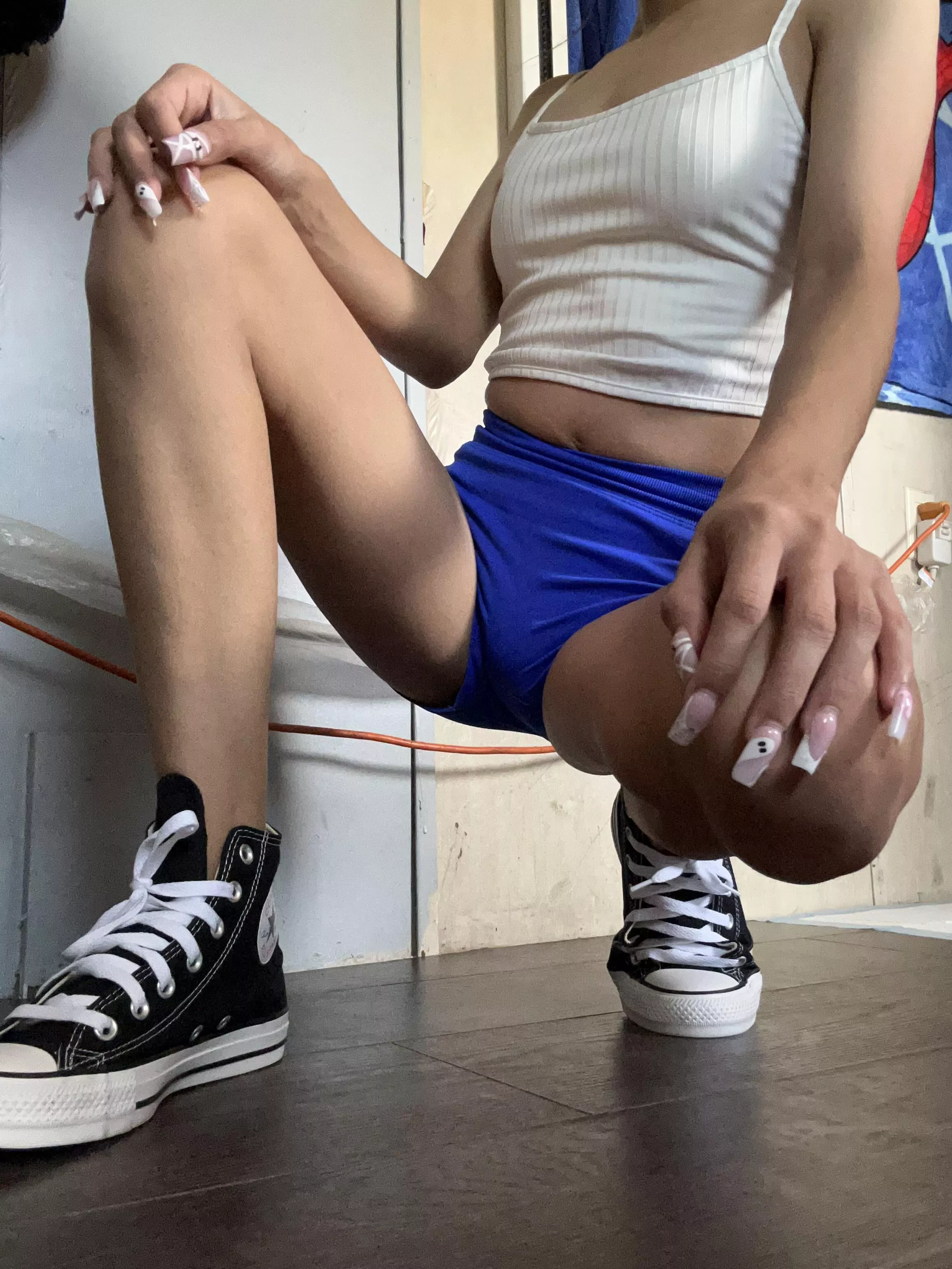 Hi I’m Rae 💕 just wana be your gym slut 💕