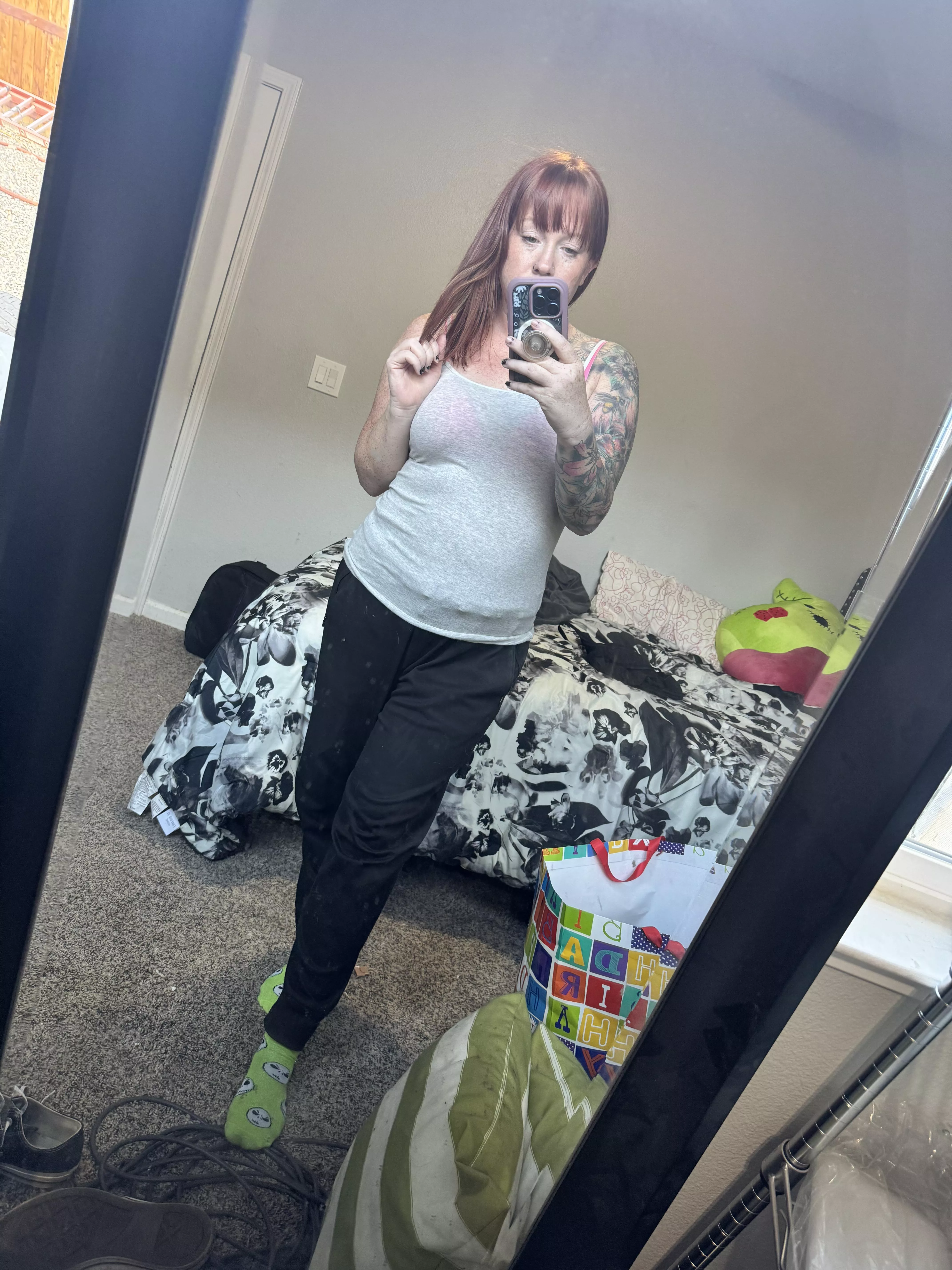 I want you pathetic losers at my feet 