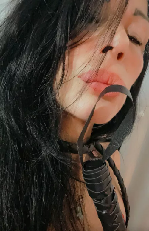 Les't play come on slave 