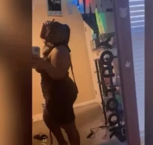 Let me own your mind and wallet loser💋👑