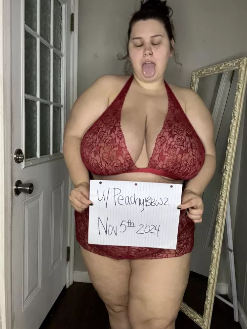 Looking for a white sexy bbw with some bbc content? Tele - lunastarr89