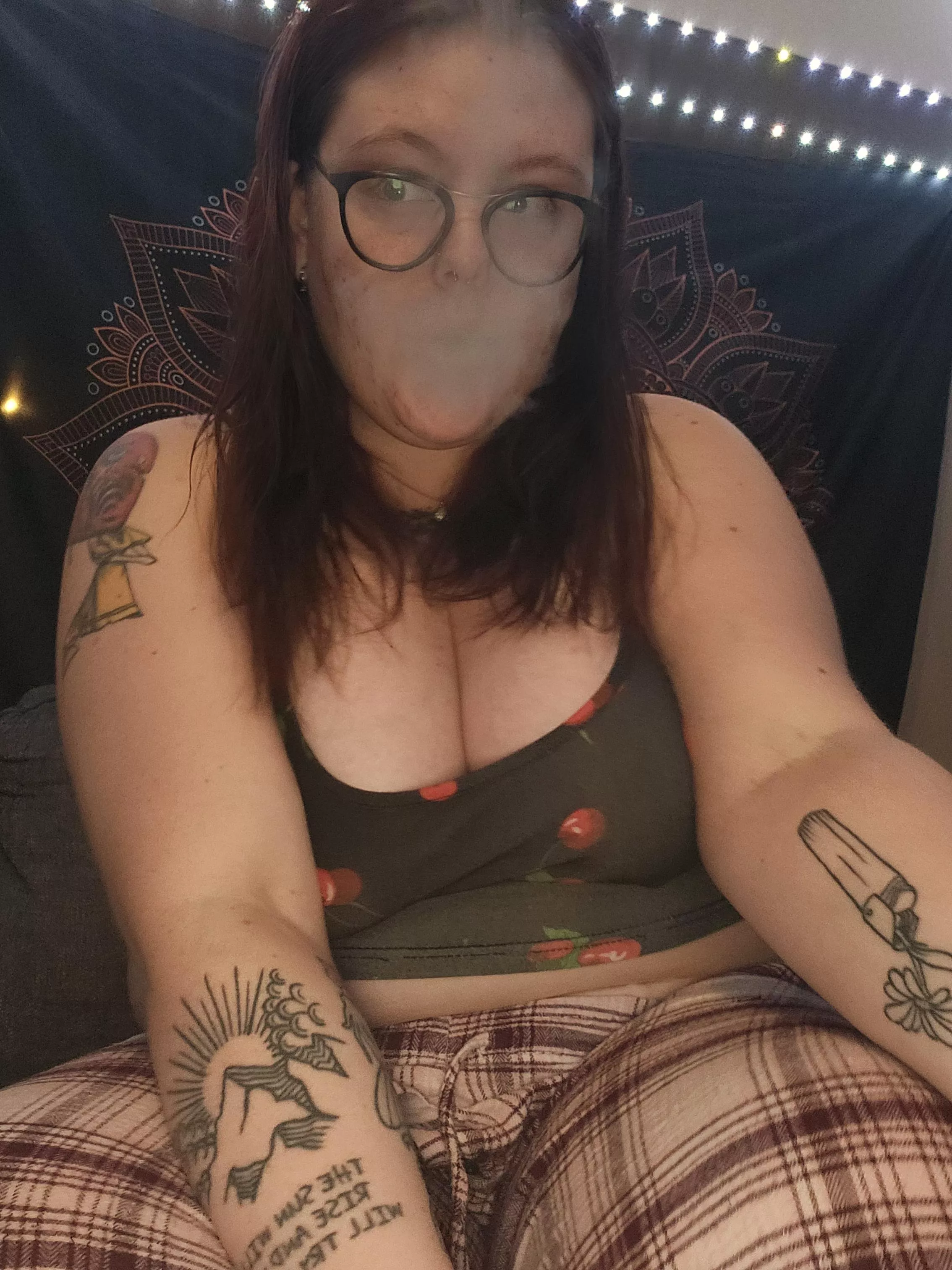  lover of all things stoney hehehe 💓 