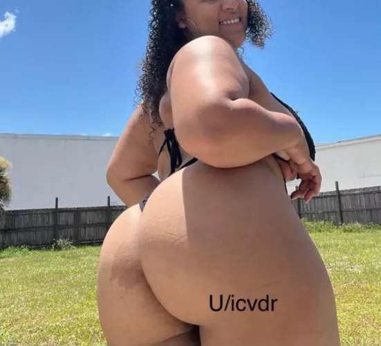 Men are always staring when I’m at the beach…can you see why?