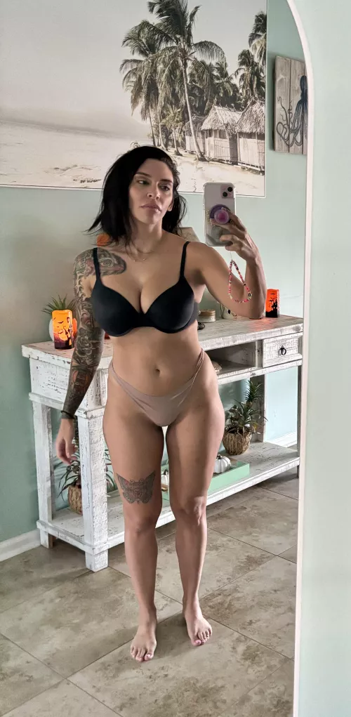 Rise and shine babes