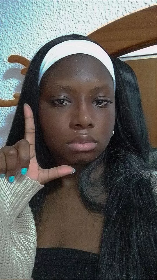 spoiling me is a privilege. lucky for you im both your addiction and your purpose 