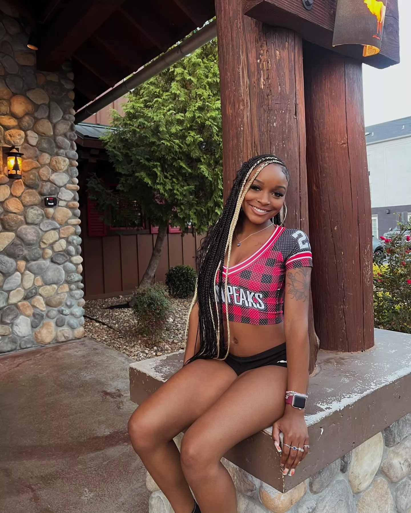 Twin Peaks Little Rock 