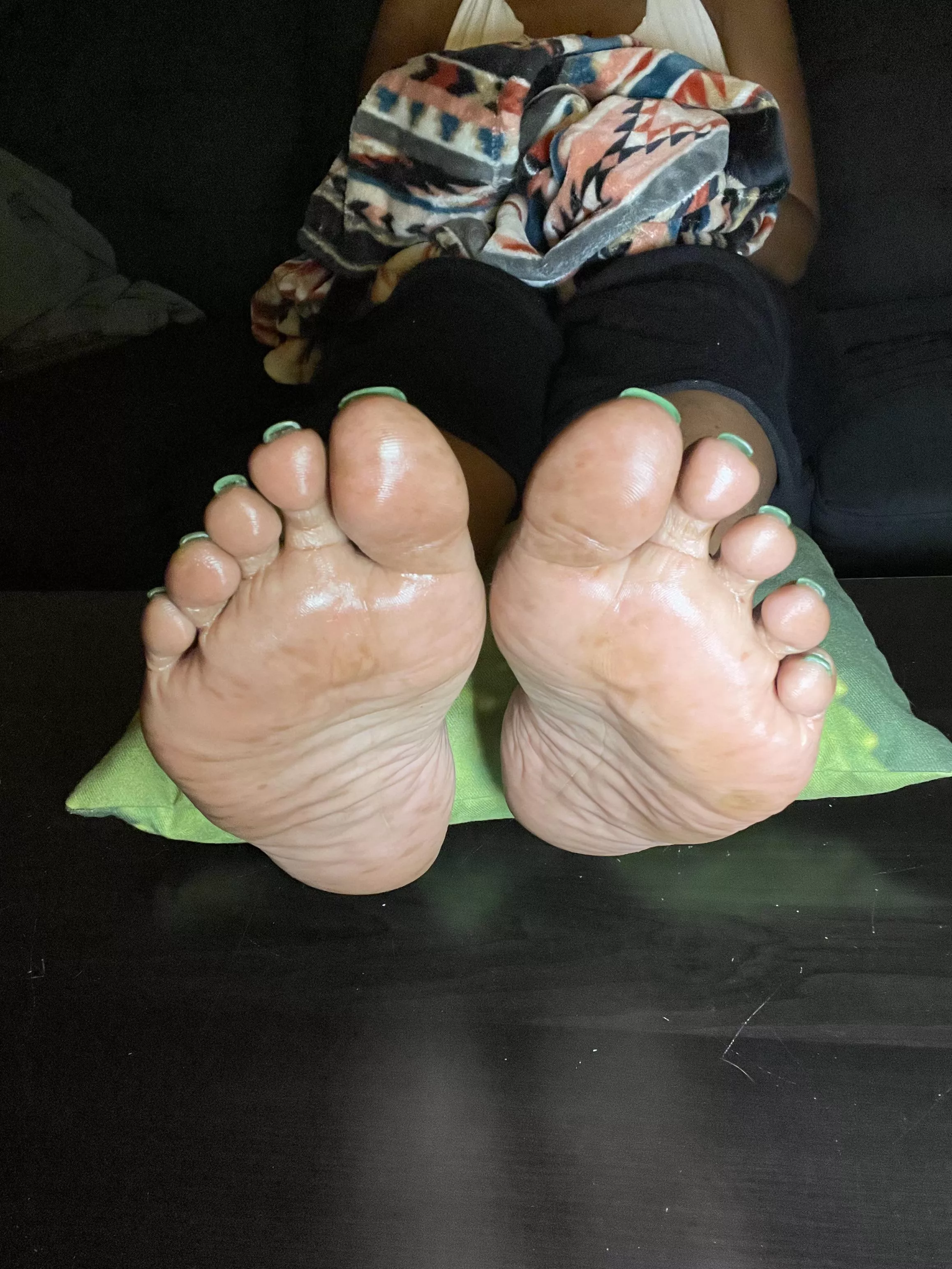 ur not just weak, ur my favorite kind of pathetic 😂