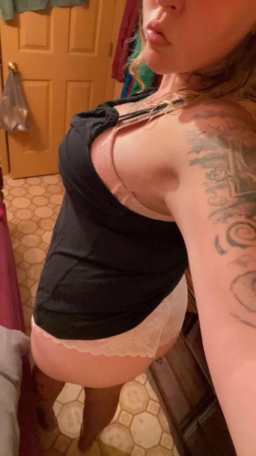 (Usa) many pairs ready for sale $40 along with bras for $100! THIS WEEK ONLY PERIOD PANTIES $50! Paypal and cashapp kseachrist