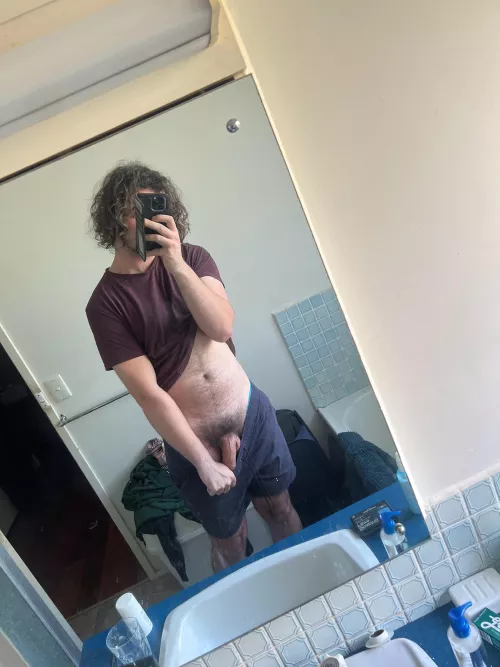 Virgin guy looking for a F fwb who is happy to help me learn a but I really want to make a woman feel great 