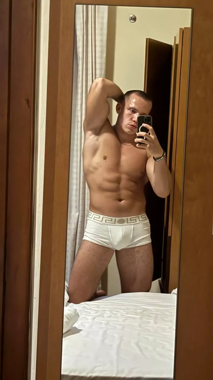 Water’s warm, but it could be hotter with you here 😏