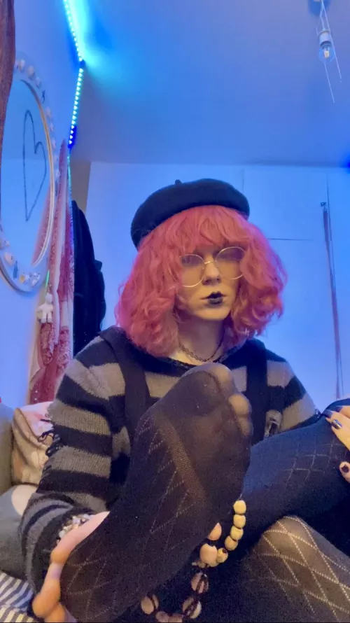 Who doesn’t enjoy smell of autumn stockings?