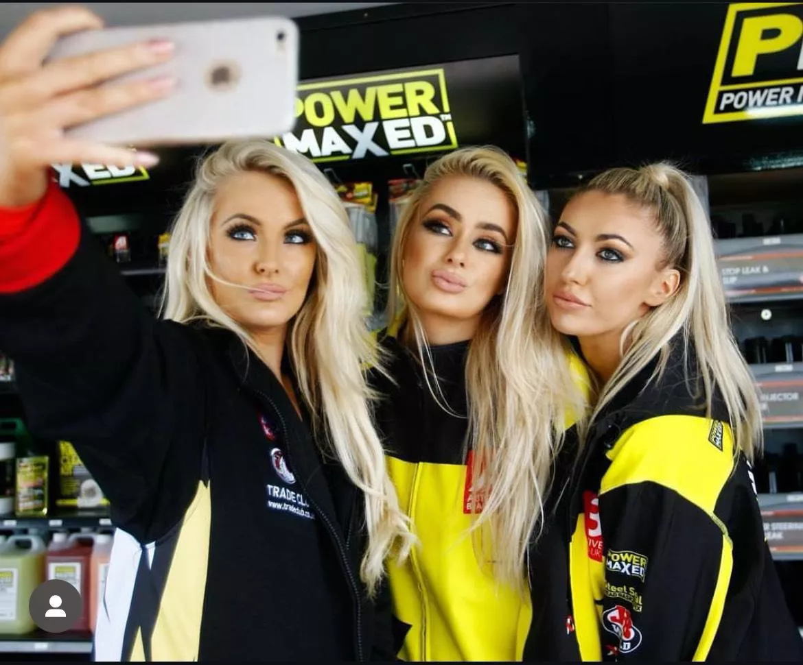 Who’s the best bimbo?