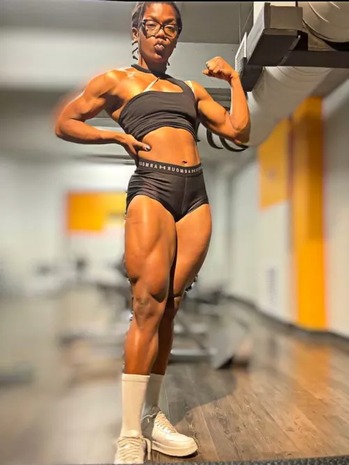 will love you if you praise these muscles