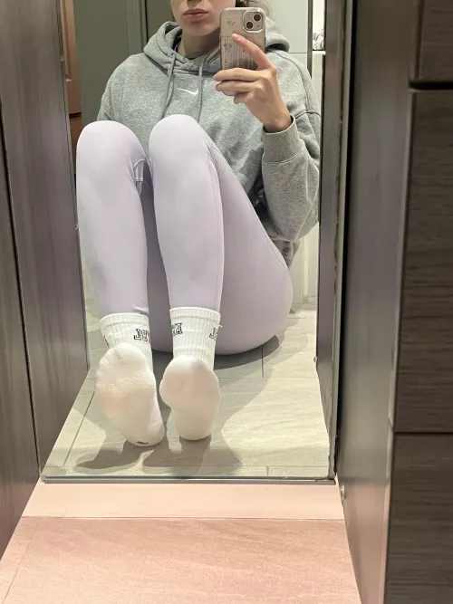 Would you beg to sniff my gym socks lol 