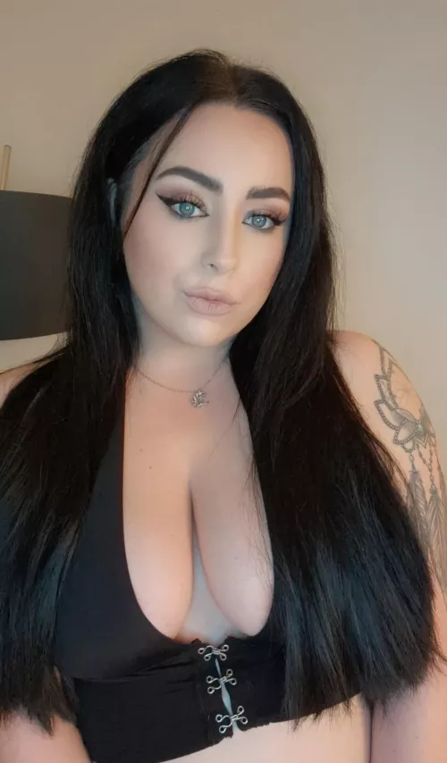 Would you cum on my tits or face first 