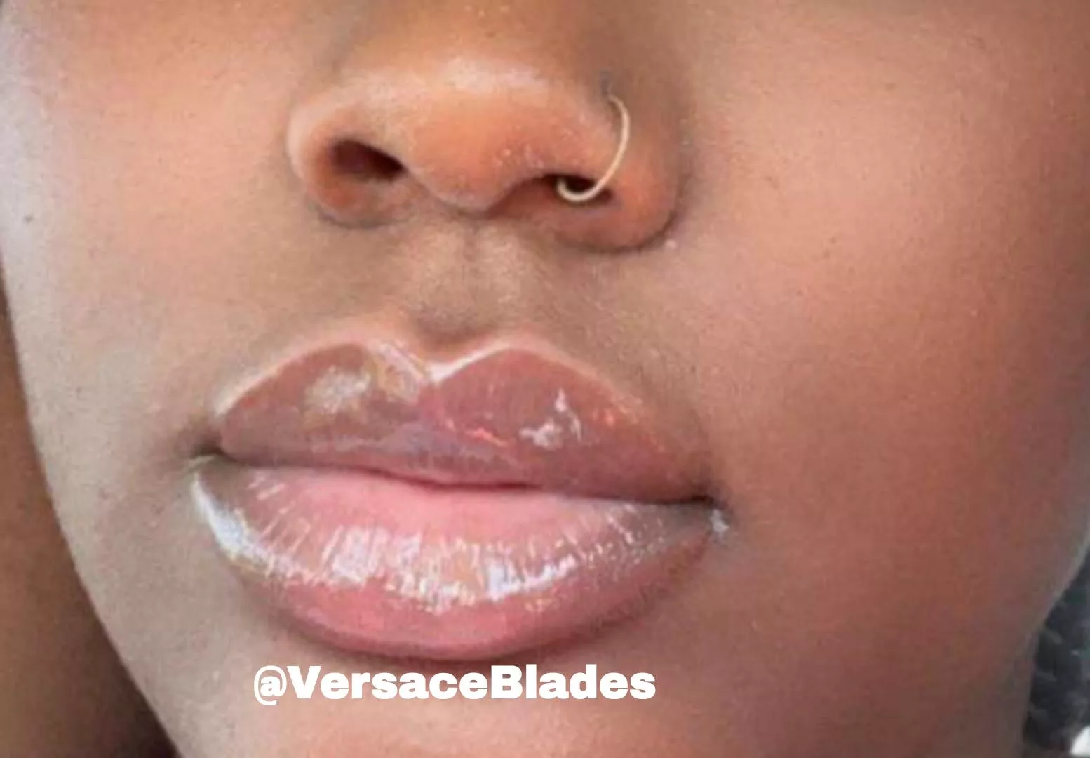 Y'all think I can be a lip model 😏