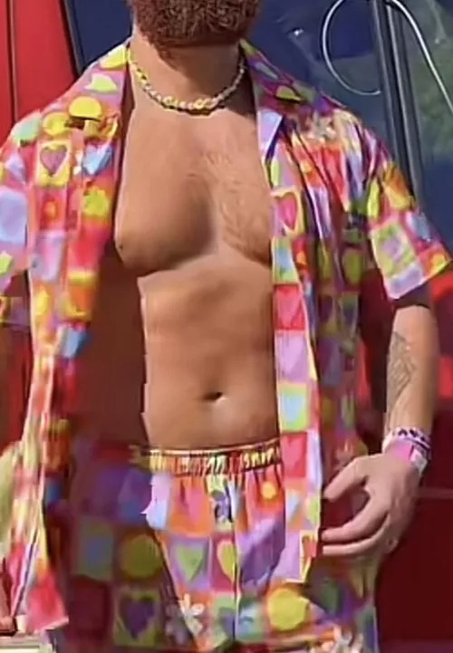 26 [M4T] #EDC Masc guy seeks trans girls, other fems, and rave girls near EDC (and locals)