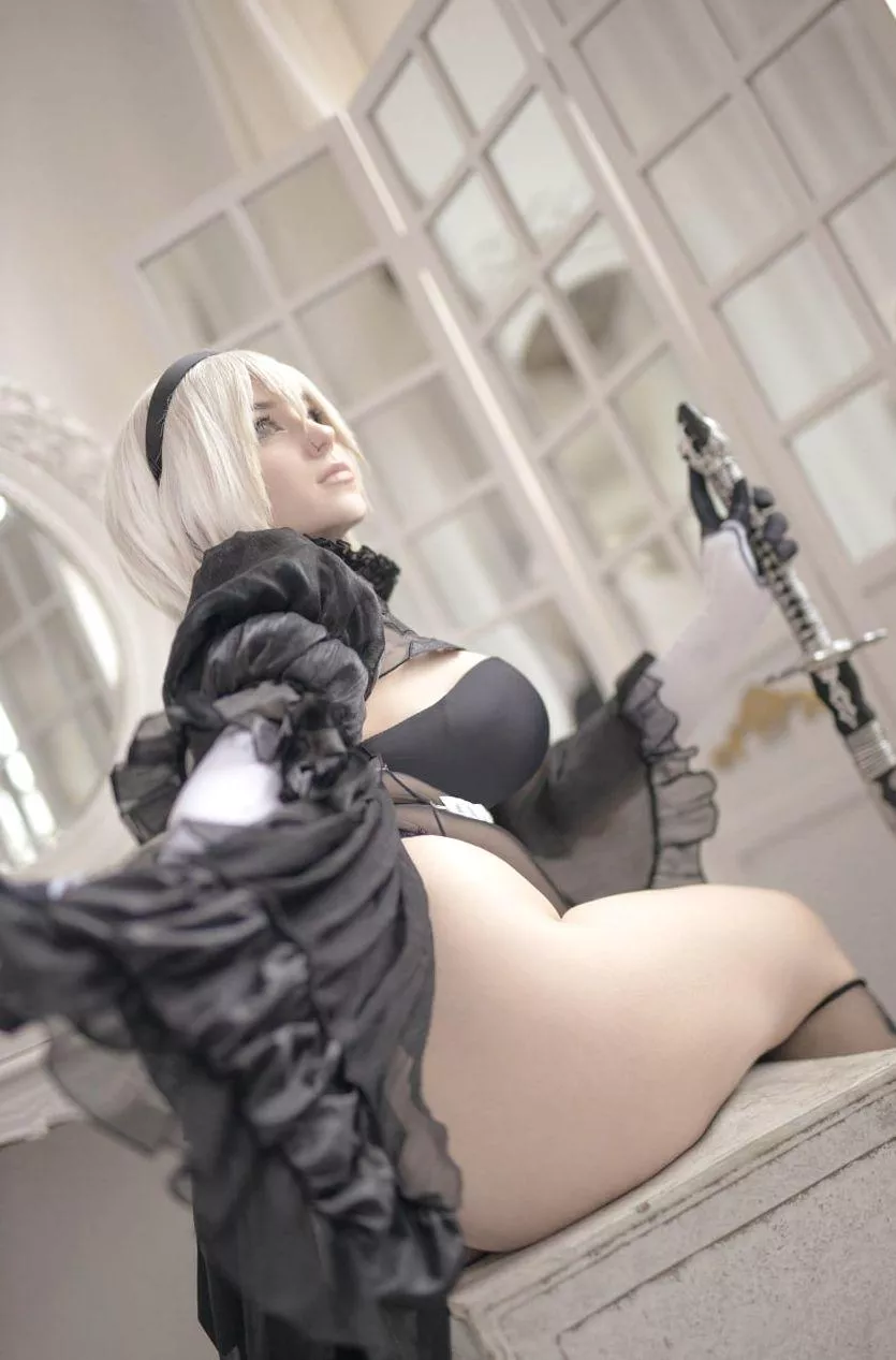 2B cosplay by (Kuroitsune) 