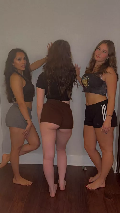 3 dommes are better than one. Let’s play!