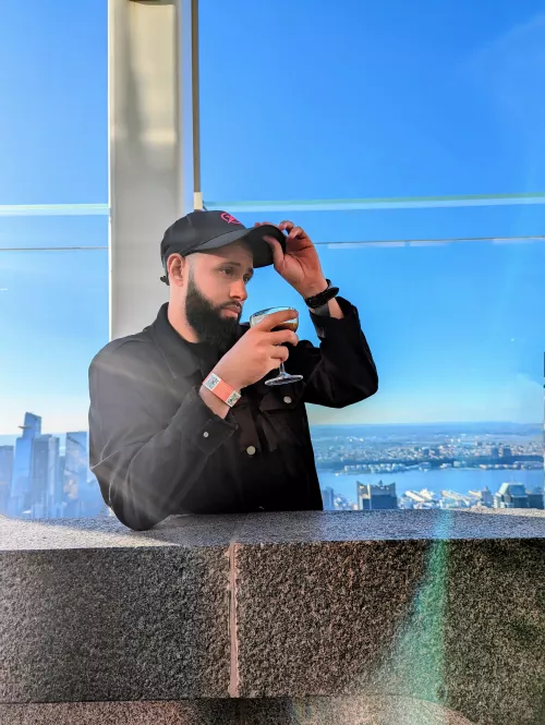 32 [M4F] - Have Your Feet Worshipped! Anything from kissing to sucking and more! 