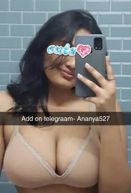 Busty, 22f hello, My ass is just waiting for you to give it some attention