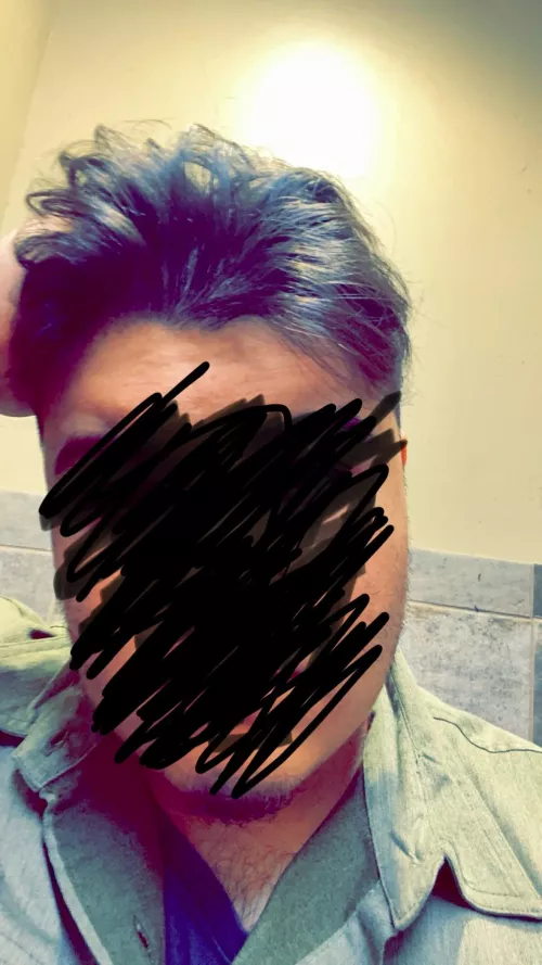 Couple looking for females only !