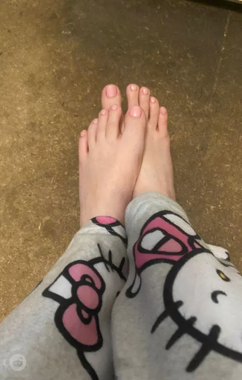 Do you like my hello kitty pants?