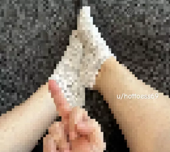 Hump your hand and send me all your beta bucks, little ones 🤑👑