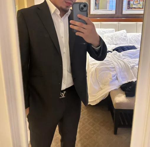 [M] 29 yo can’t wait for thanksgiving ,  pms open 