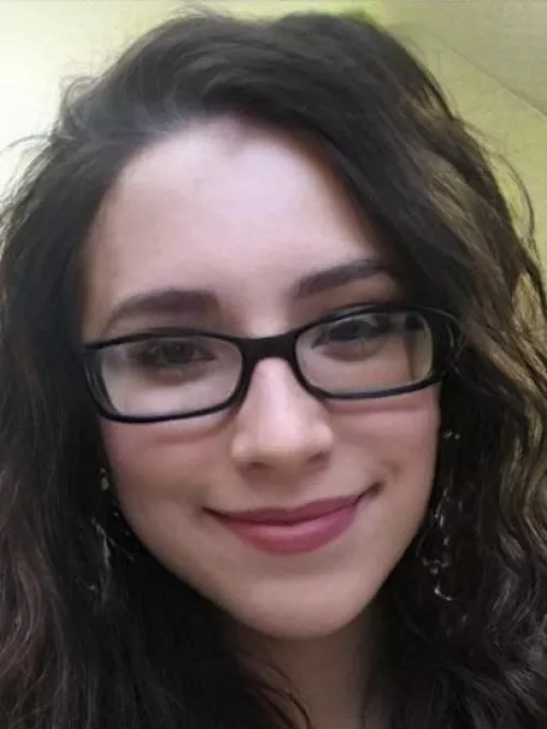 [USA] #Illinois. Sissy Mommy looking to adopt sissy daughter.