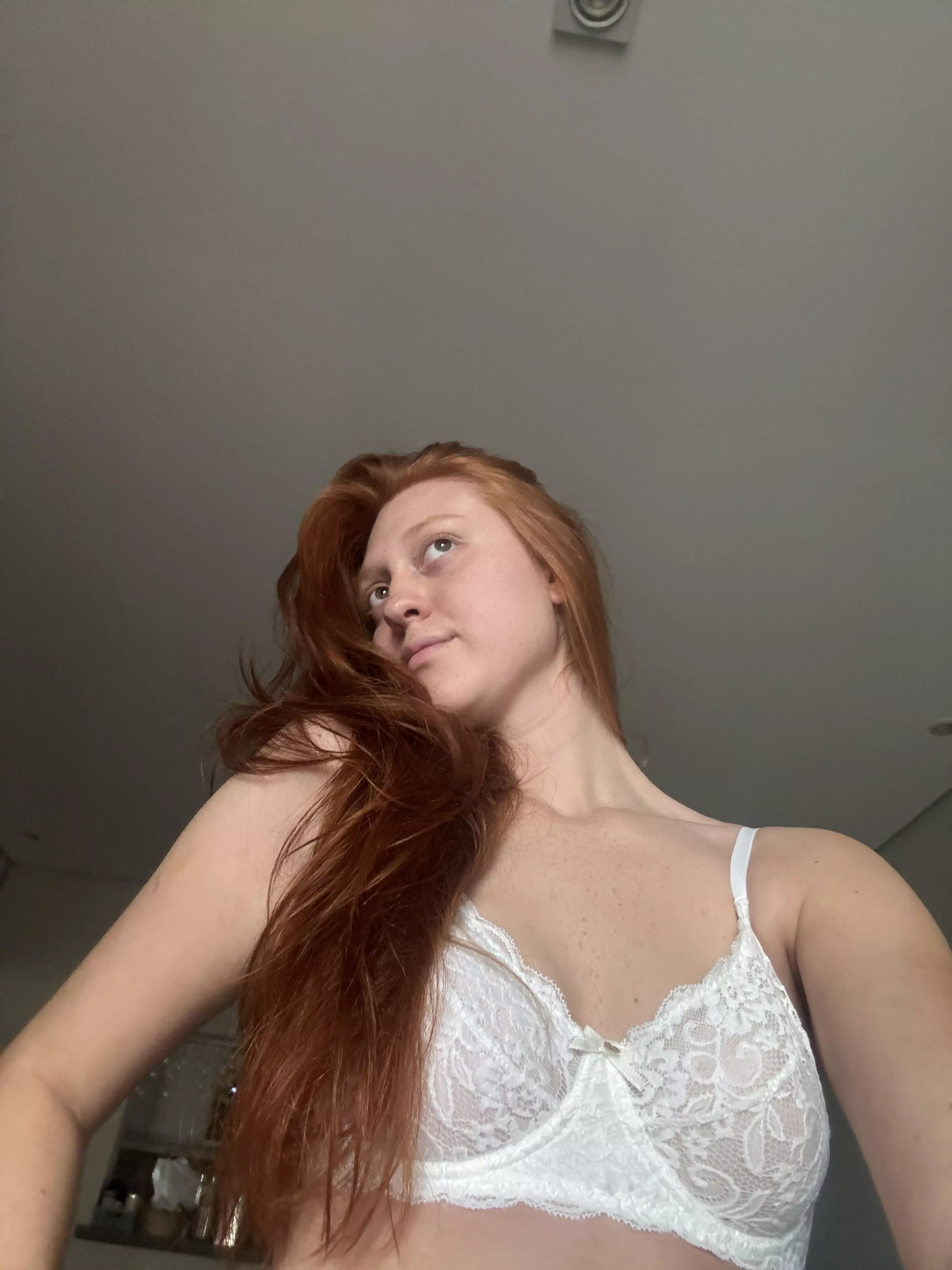 Wearing white makes me look so innocent.