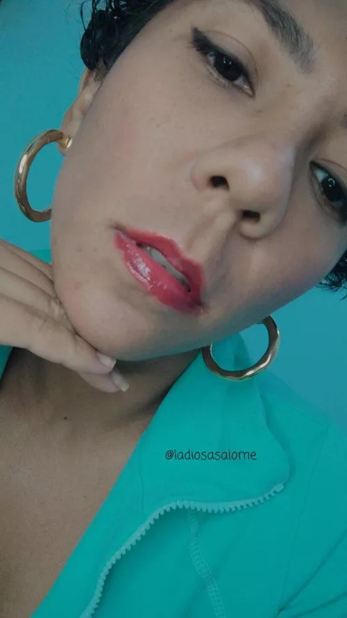 would you like me to kiss you