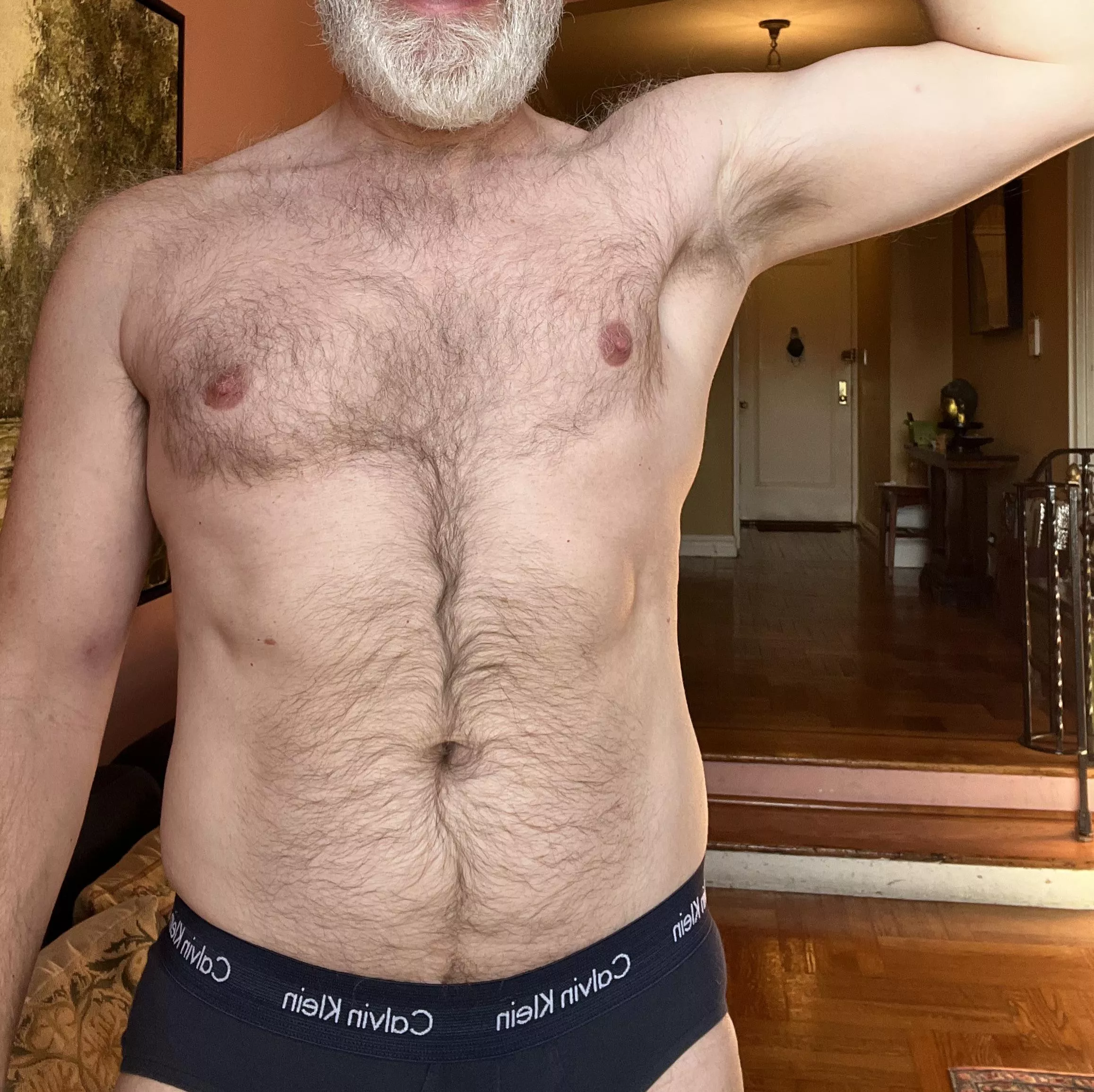 54M looking for uncut guys for bromance