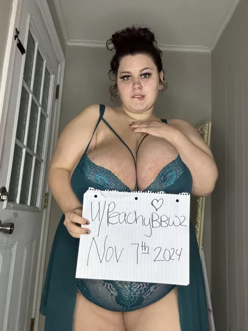 Come enjoy my chubby body baby! 