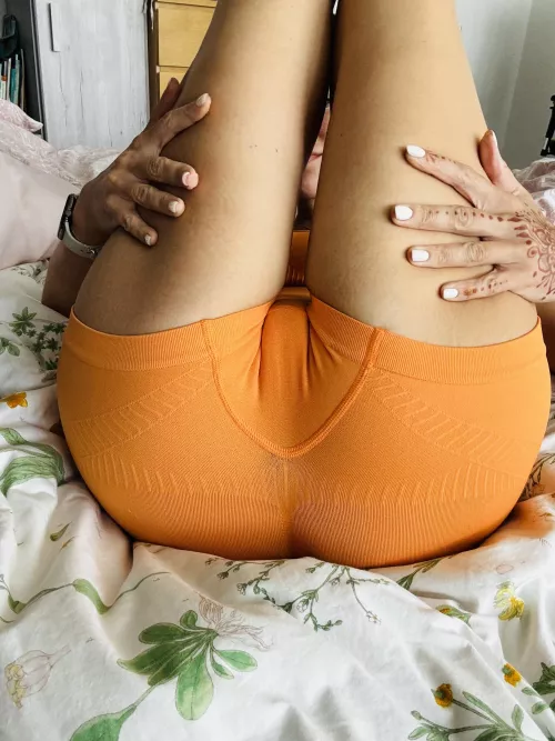 Describe how you wanna dominate this part 0f my body