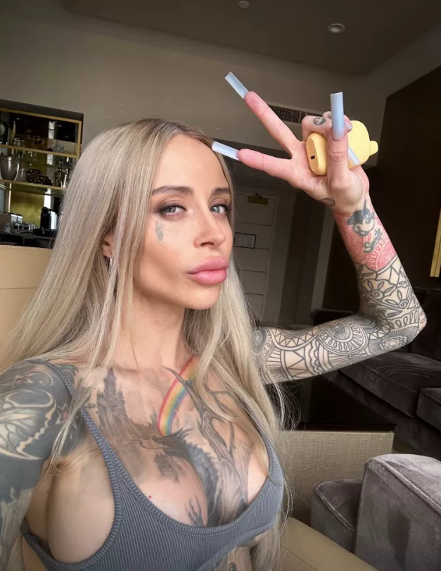 Do you think your hands fits my boobs?