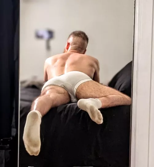 First post here (33)