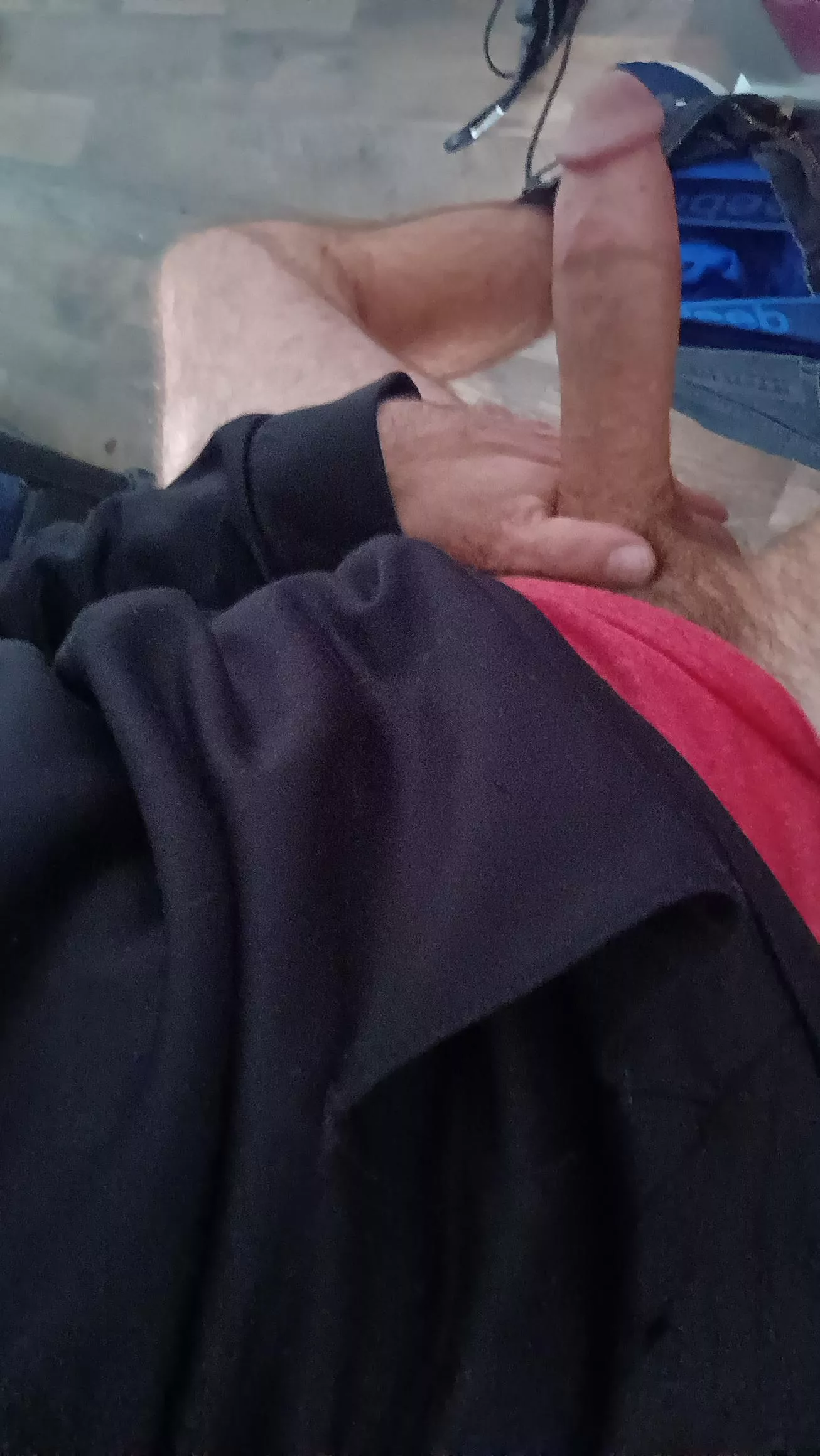 Had to put on a jacket it's so cold 