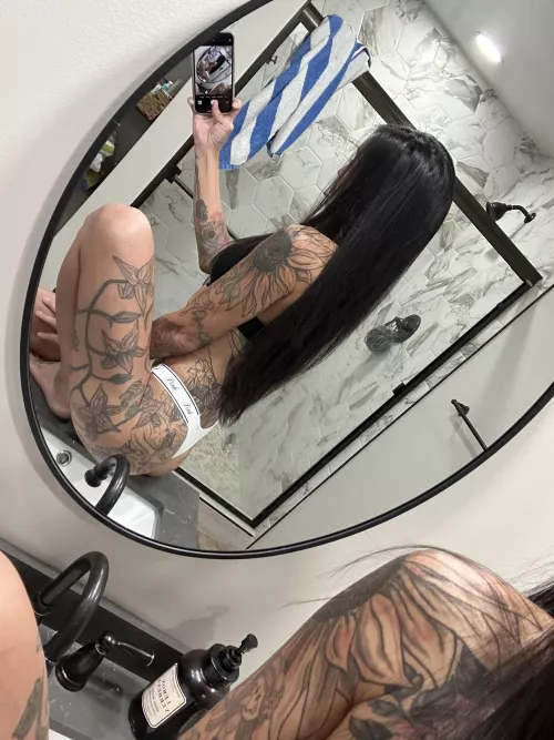 Hi. Petite Asian Wife Here. 😘