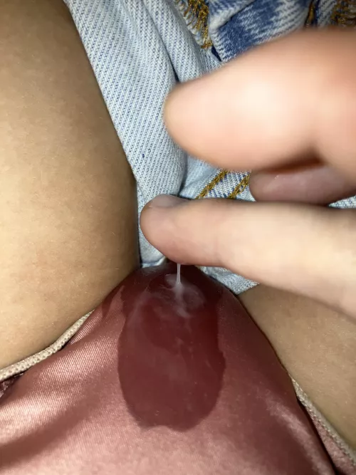 I may have played too hard with her 😻 What do you think? 