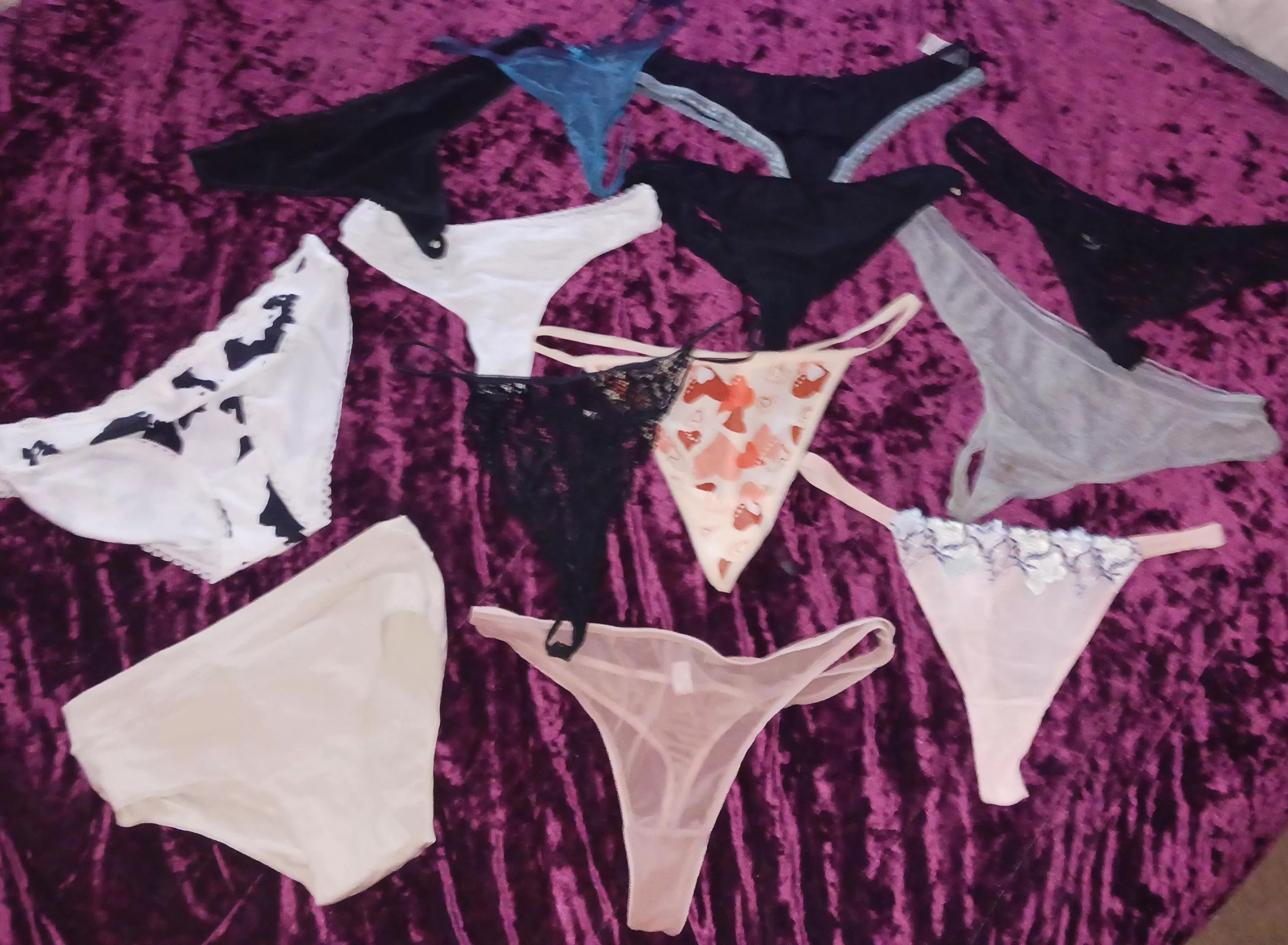 I still have 2/$50 panties FCFS Selling [US] Milf Panties I've got all sorts of panties, products and experiences that I can customize any way you'd like. Fetish Friendly. CA $MommasJingle Venmo @AJ1168 A.G.C.