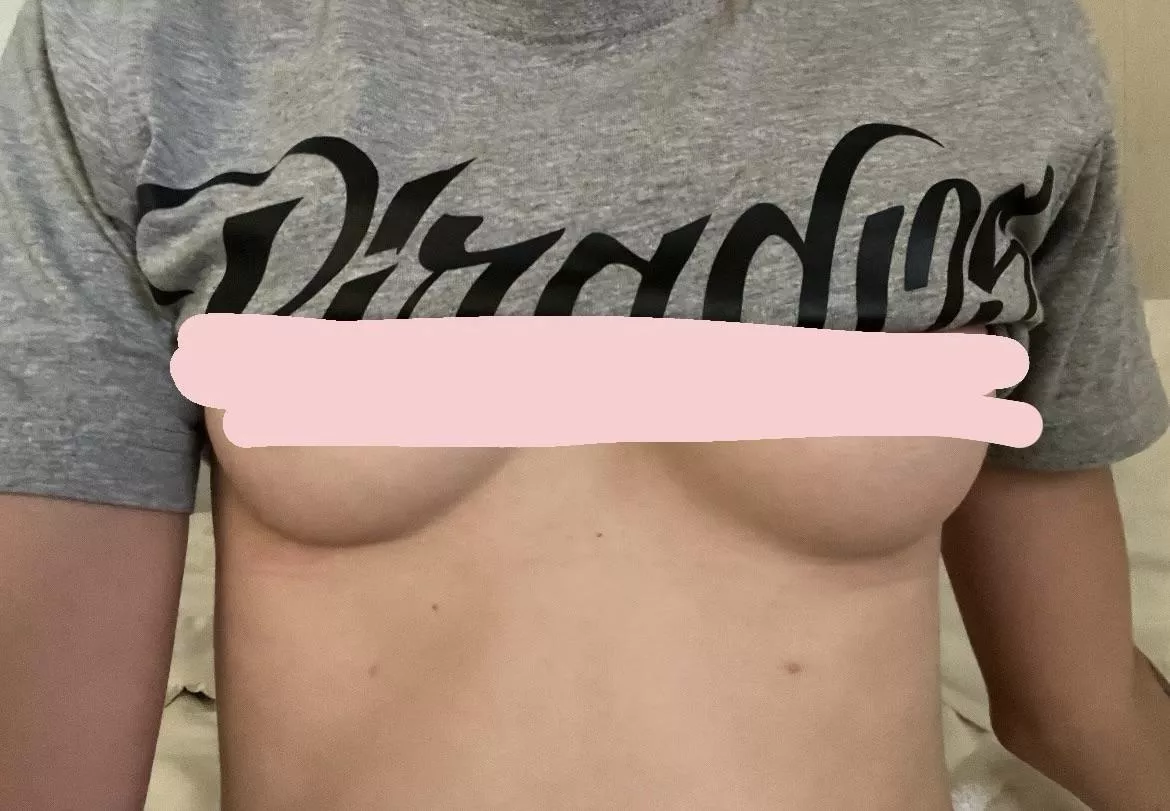 I want your hands on them 🥰