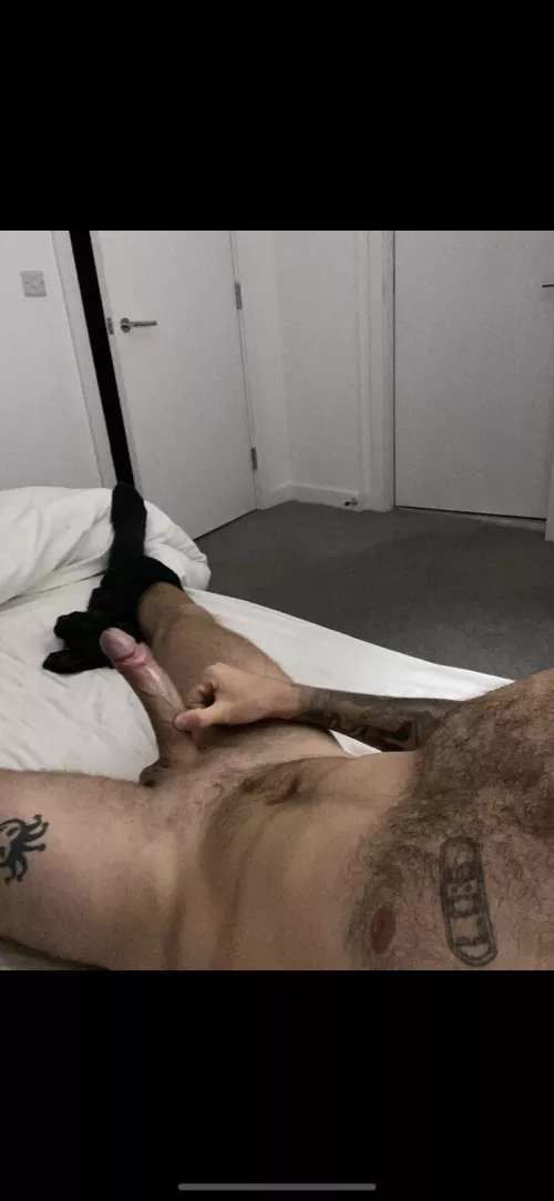 I’m gonna hold the back of your head and your going to get to work 