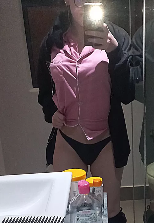 I'm starting OF! 18F. Any takers?