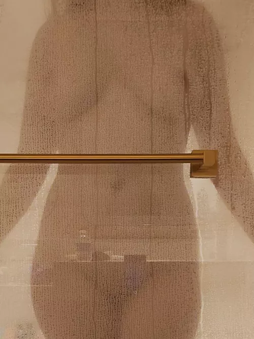 It's gets so steamy and wet when you're with me 🤭