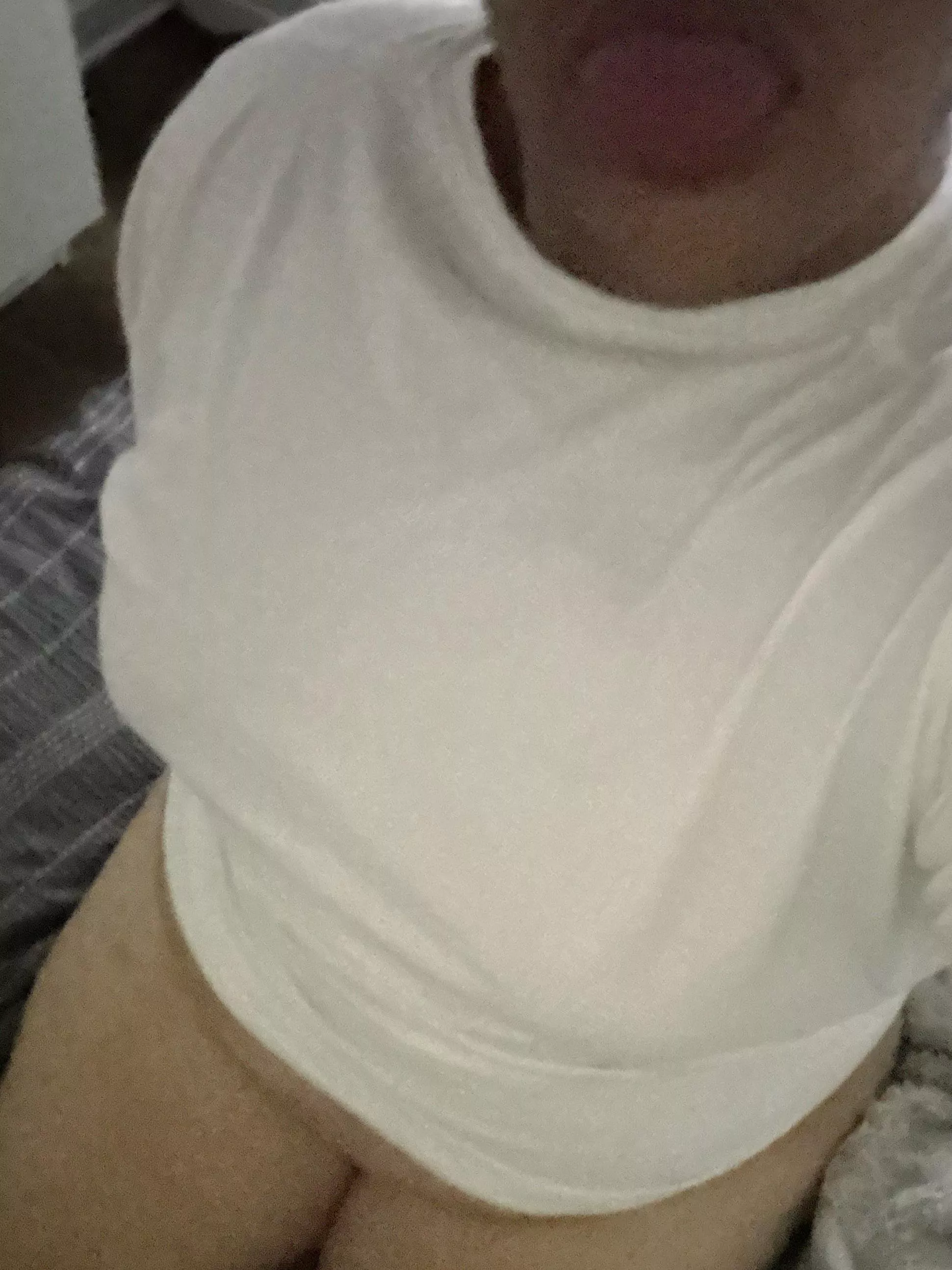 look at the way they poke through my shirt :3