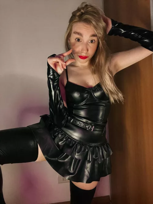 Mommy is looking for the smallest cock on reddit, I'm sure it's yours