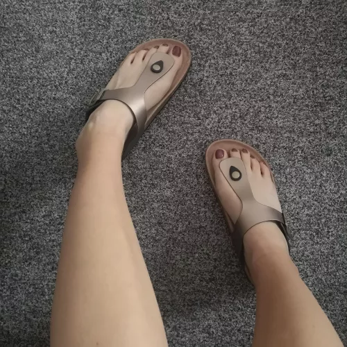 My feet can wear anything 😌💖