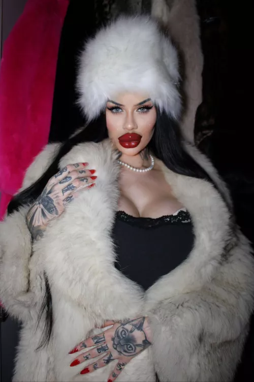 Nothing turns me on like fur on my skin