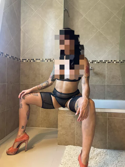 Only an ALPHA can see me complete, your pixel count.